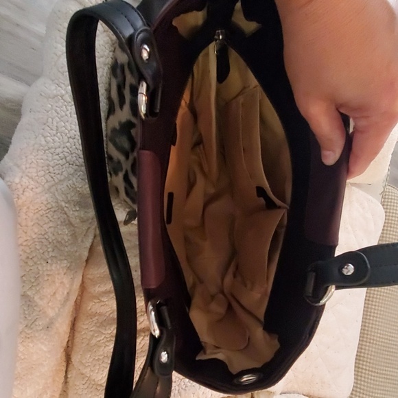 Miche Handbags - Picture 3 of 3